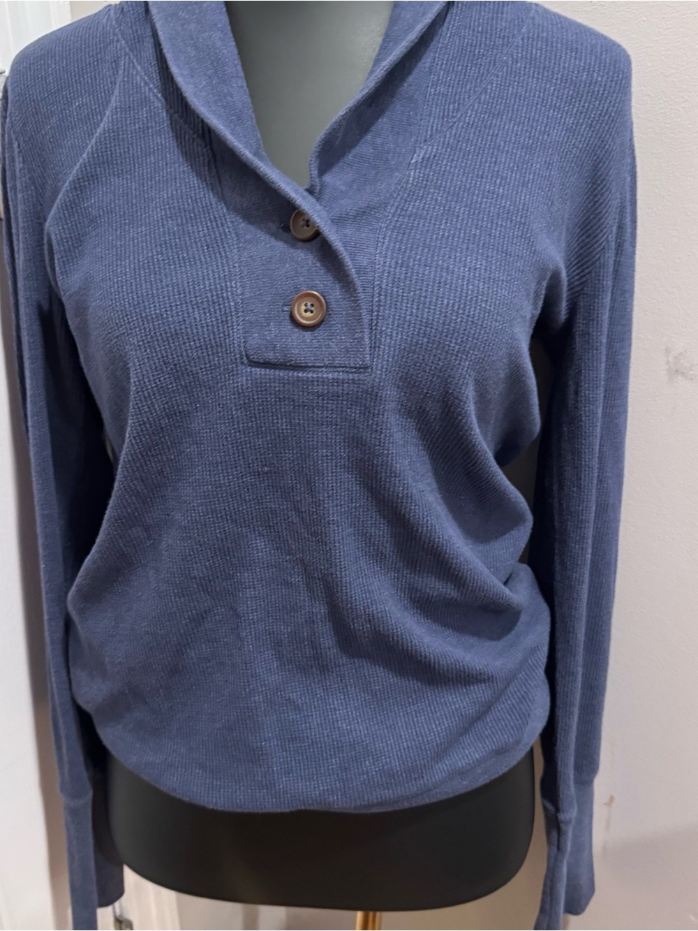 American Eagle Blue Waffle Knit Cowl Neck Button Pullover Top XL